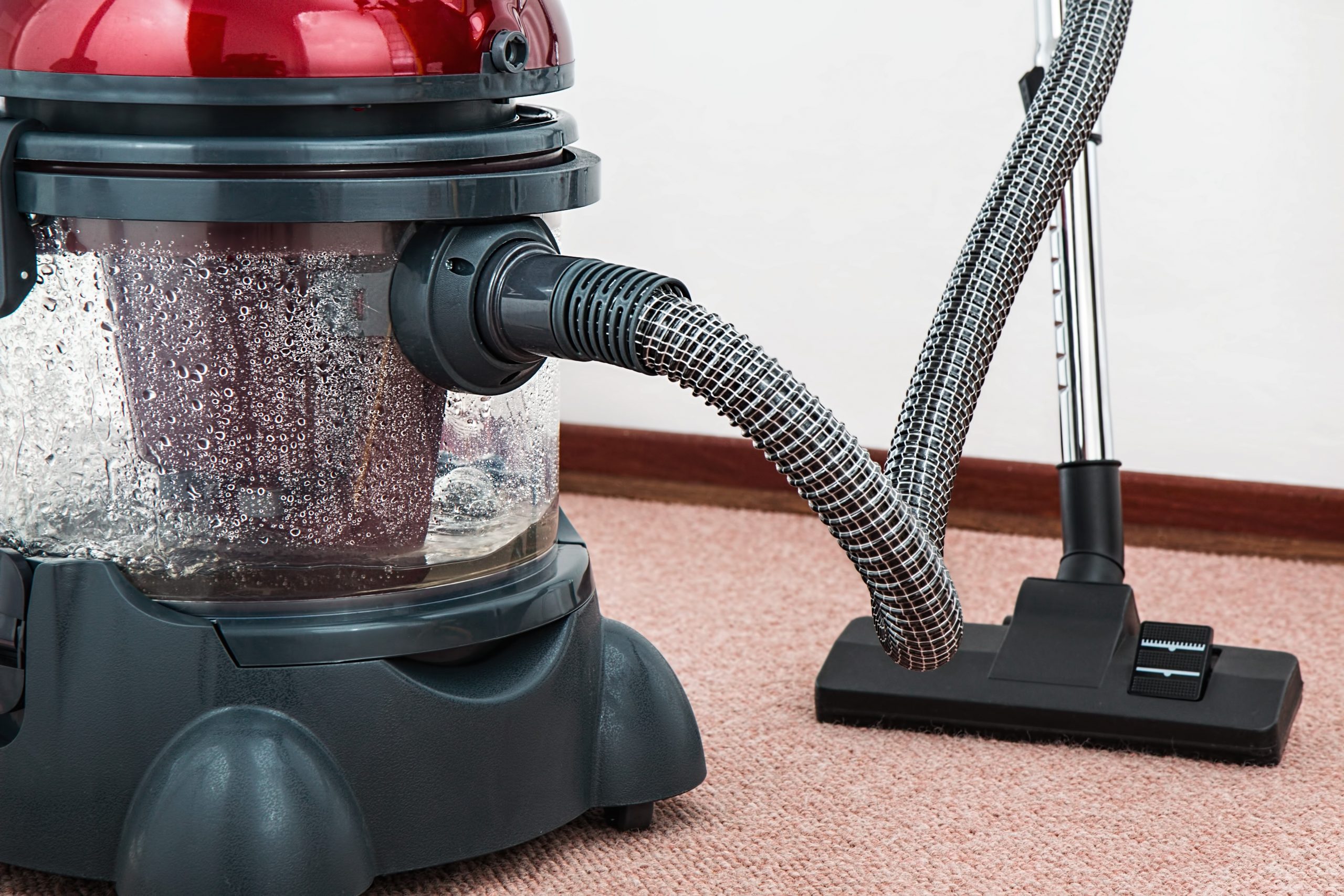 Regular Cleaning VS Deep Cleaning: What's The Difference?